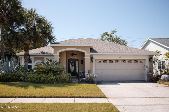 Building Photo - 214 Summerwood Dr