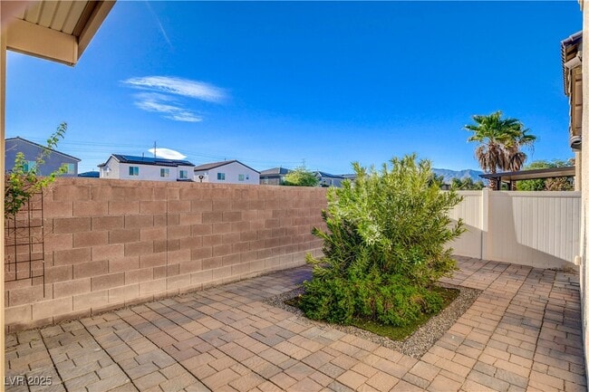 Building Photo - 5337 Brazelton St