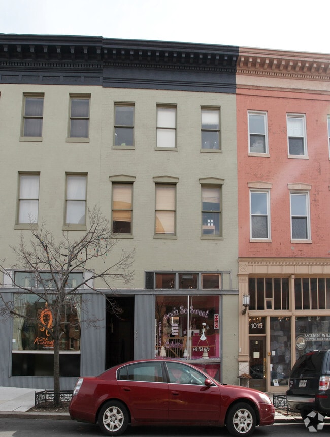 Primary Photo - 1015 Cathedral St