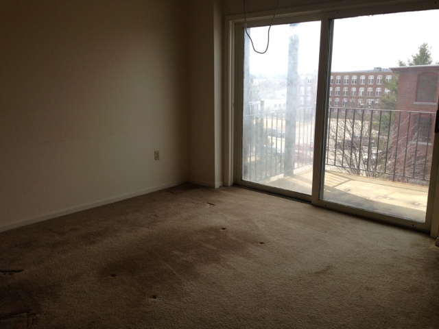 Interior Photo - Silver Towers