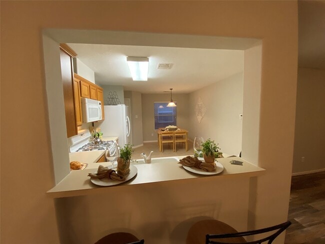 Building Photo - 4622 Bridgestone Path Dr