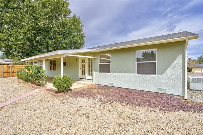 Building Photo - 11045 E Turquoise Cir
