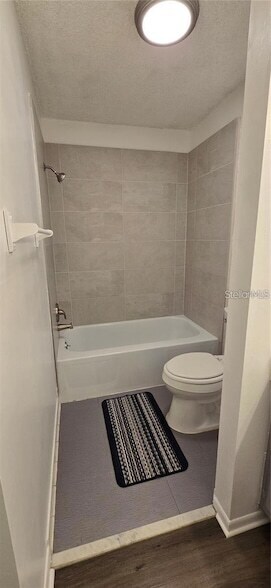 Building Photo - 512 Orange Dr