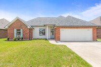 Building Photo - 206 Oak Hill Ln