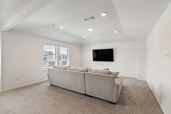 Building Photo - 615 Backstays Lp