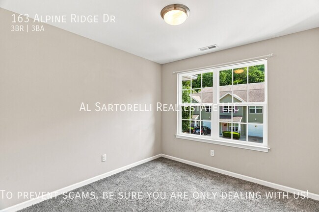 Building Photo - 163 Alpine Ridge Dr