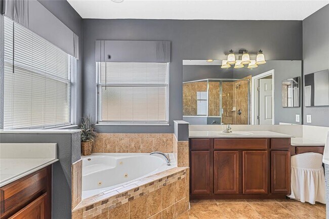 Building Photo - 600 Michigan Estates Cir