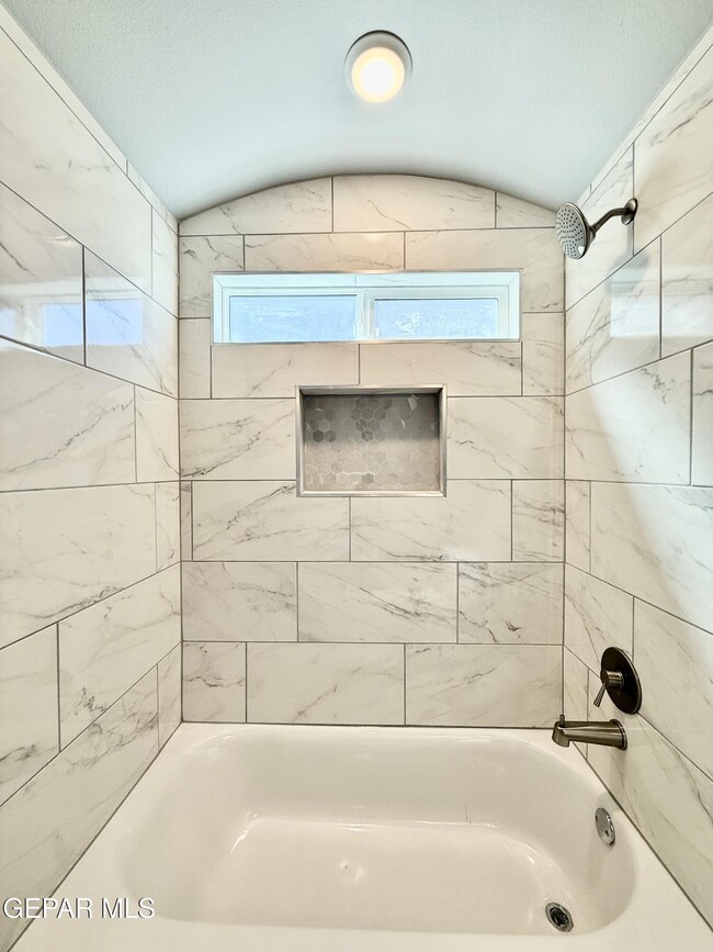 Building Photo - 15136 Ambition Ave