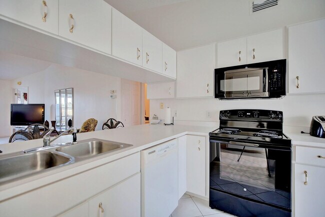 Building Photo - 504 Chelsee Way