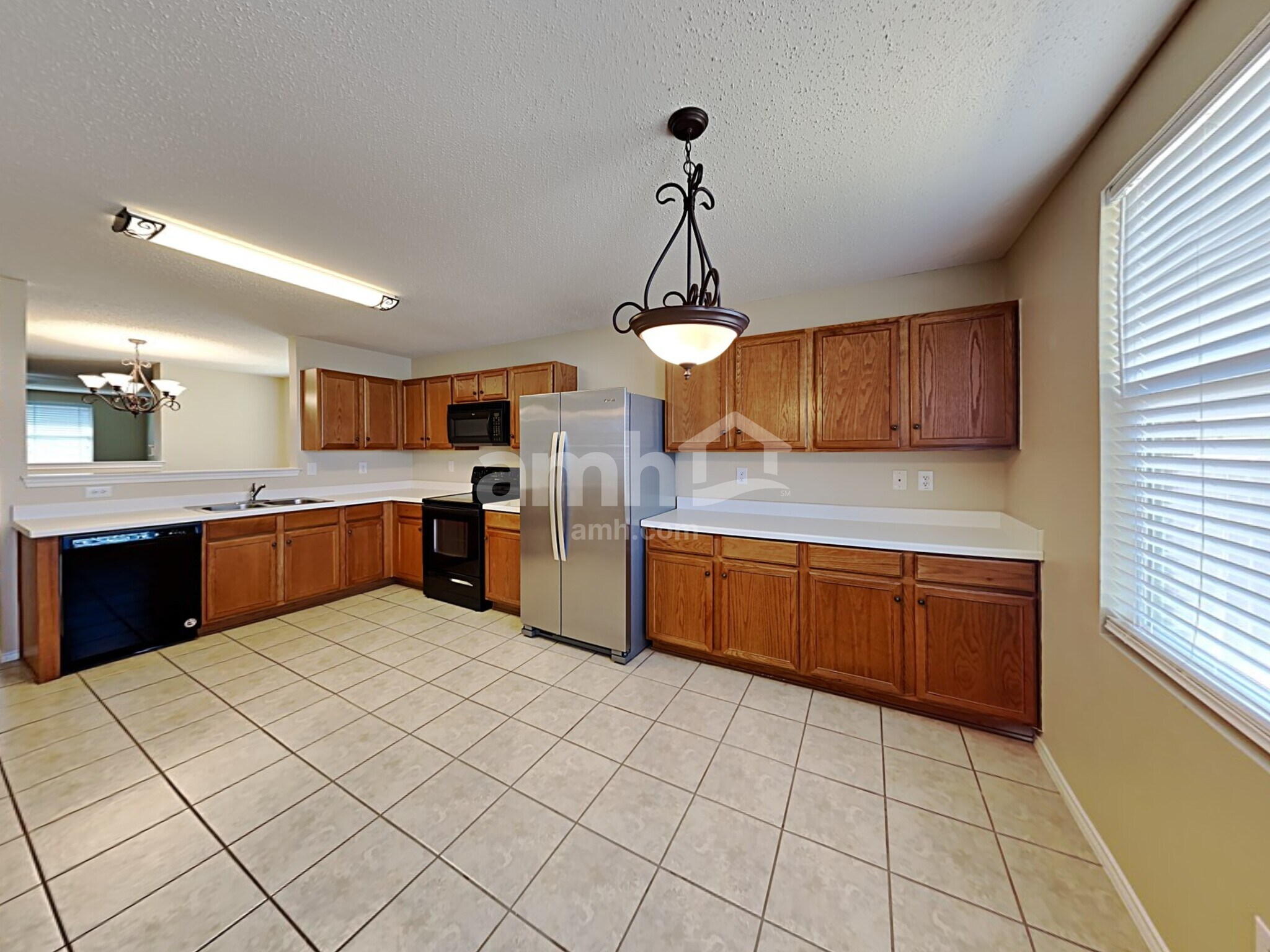 Building Photo - 3956 German Pointer Way