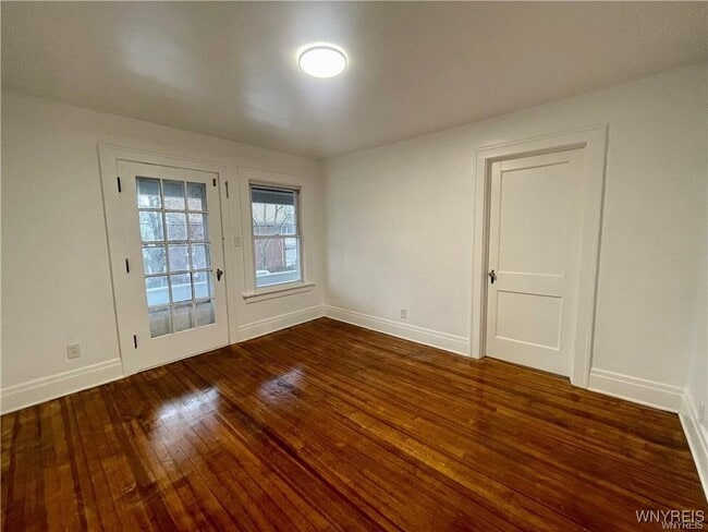 Building Photo - 434 23rd St