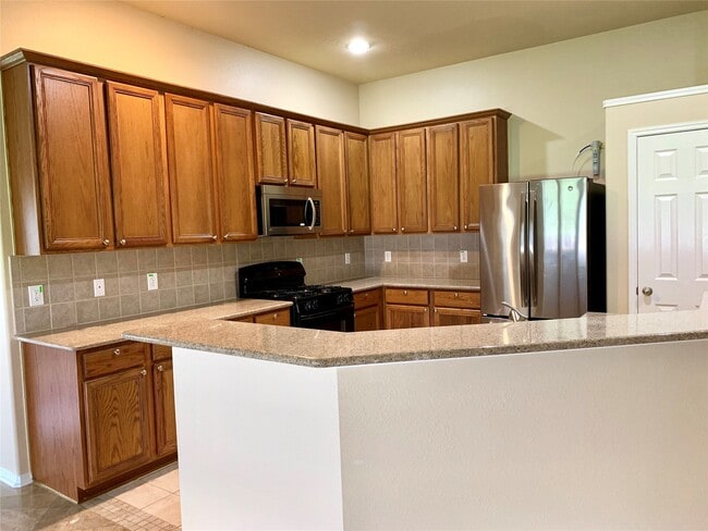 Building Photo - 2822 Chalet Knolls Ln