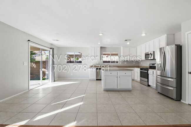 Building Photo - NW North Las Vegas!! Single Story!! No Carpet!! Low Maintenance Desert landscape front and back!!