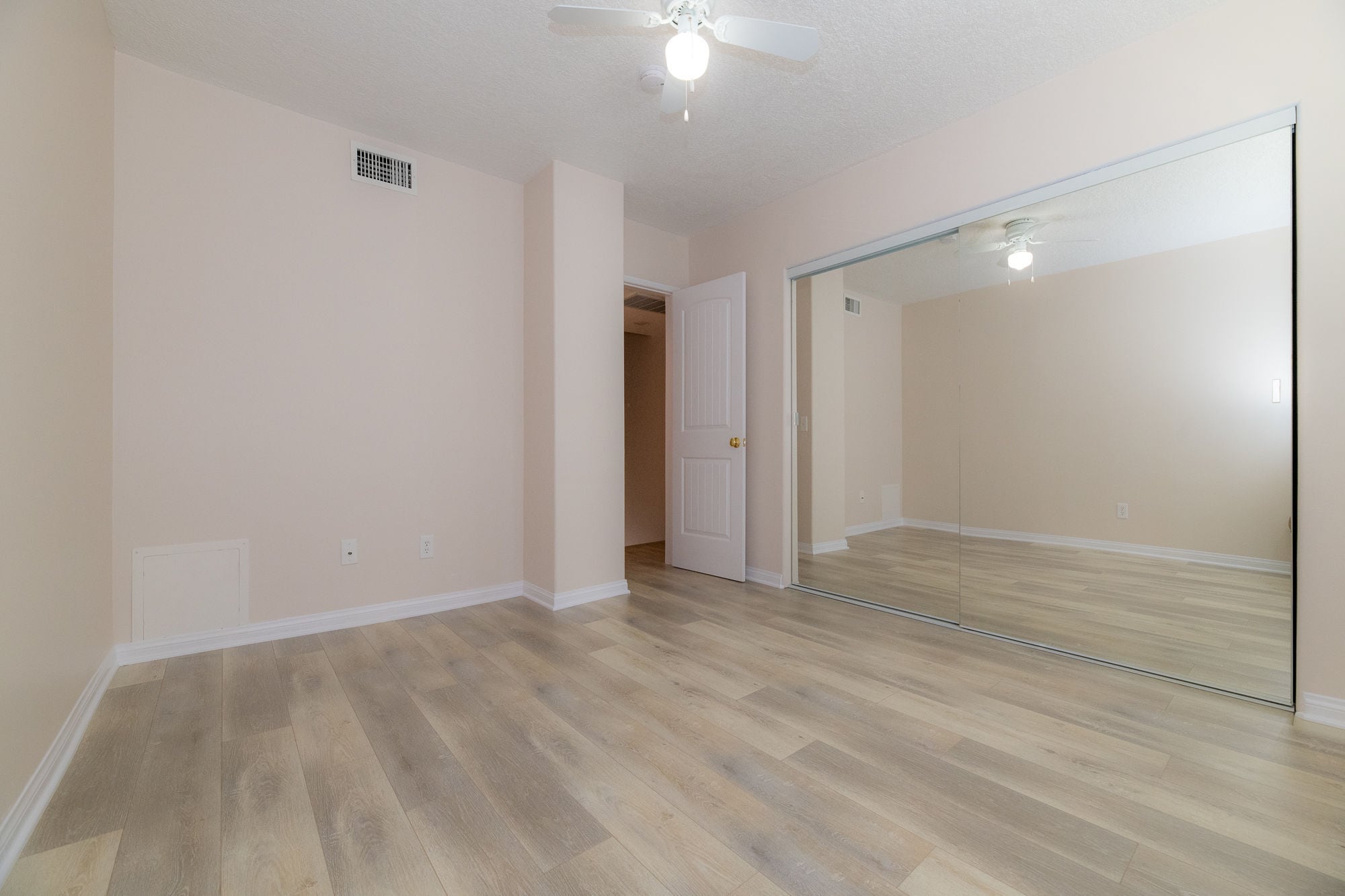 Bedroom 1 c - 127 N Everett St
