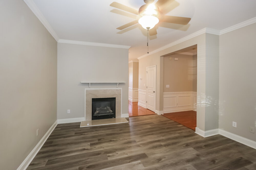 Building Photo - 15513 Crossing Gate Dr