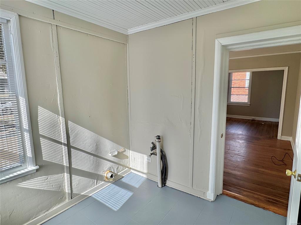 Building Photo - 115 Oak Forest Dr