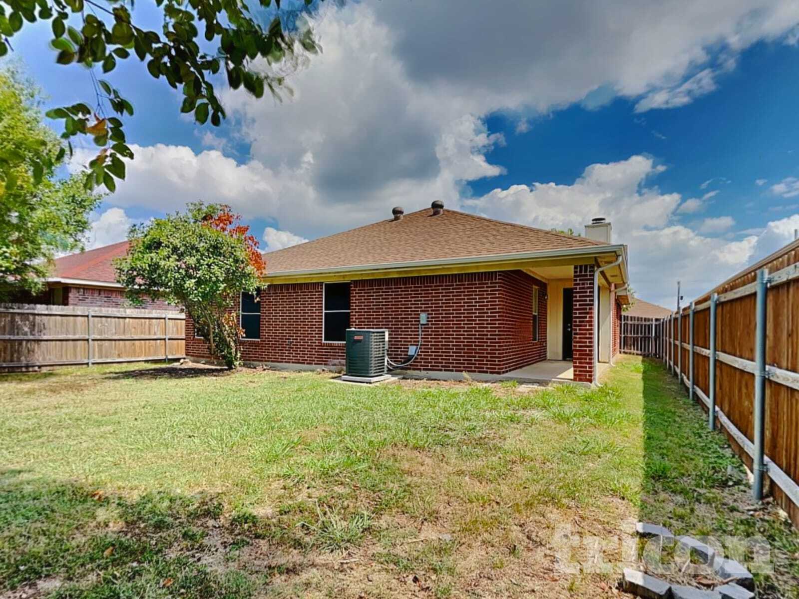 Building Photo - 5718 Magnum Dr