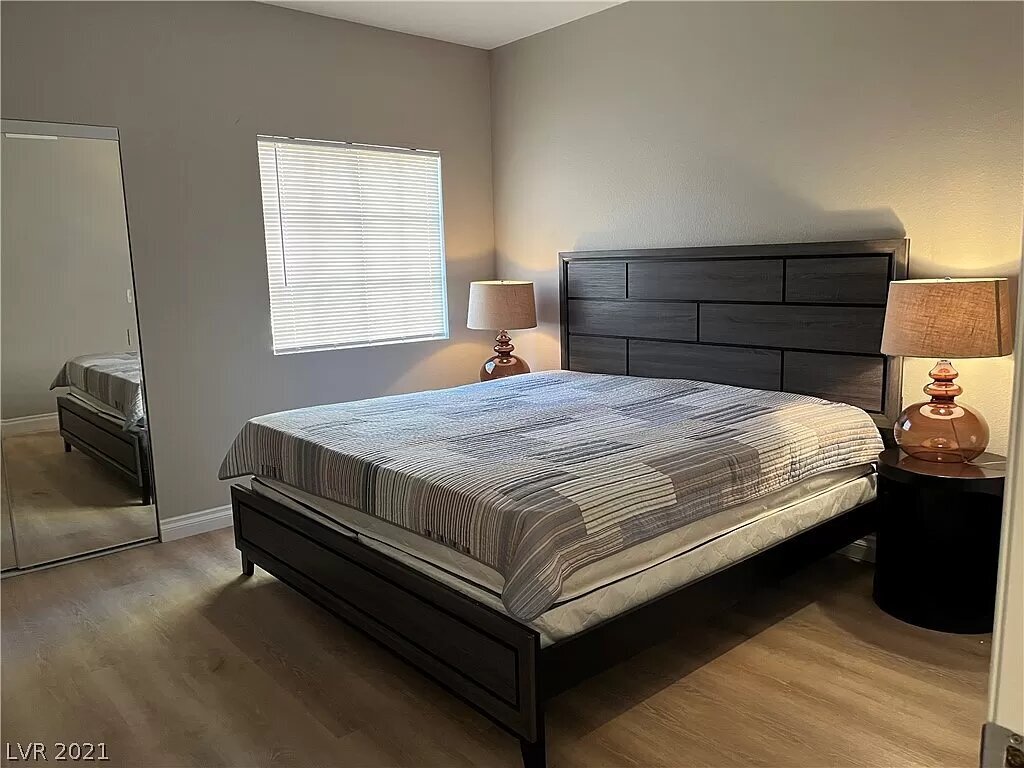 Building Photo - 5130 S Jones Blvd