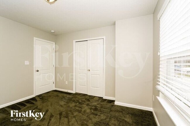 Building Photo - 6307 Emerald Springs Dr