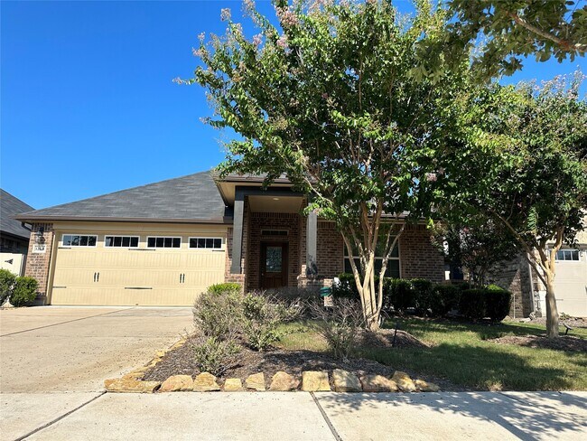 Building Photo - 12531 Lake Portal Dr