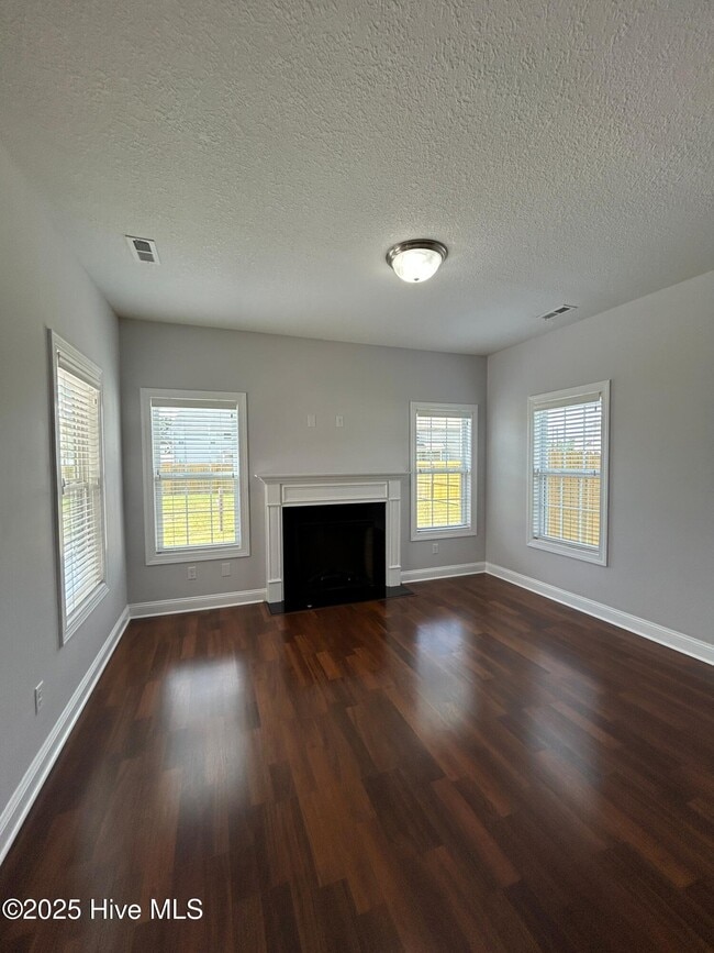 Building Photo - 504 Turpentine Trail
