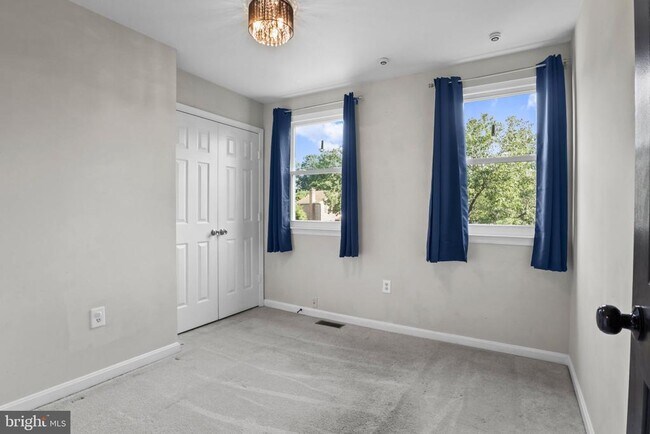 Building Photo - 6508 Elk Ct