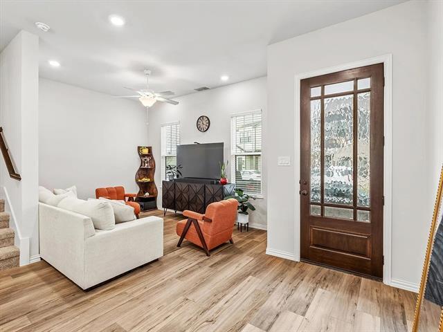 Building Photo - 1137 Concan Dr