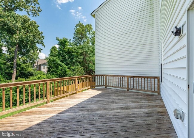 Building Photo - 1036 Lily Way