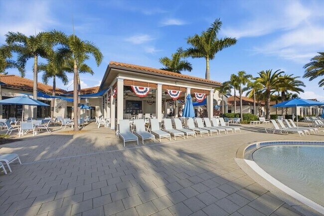 Building Photo - 10792 Tarflower Dr