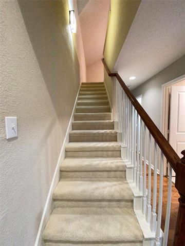 Building Photo - 9105 Tidball Dr