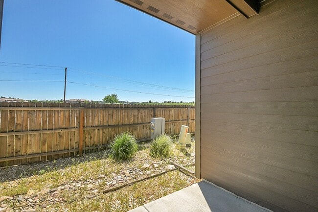 Building Photo - $2,895.00 - 4 Bedrooms, 2 Bathroom, Single...