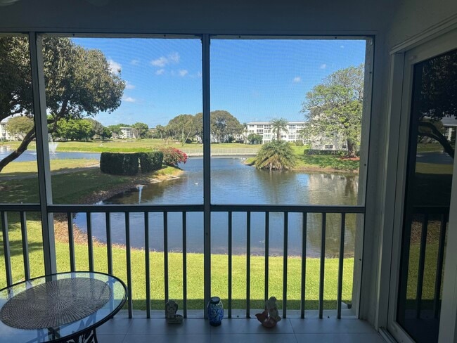 Building Photo - 4801 Martinique Pl