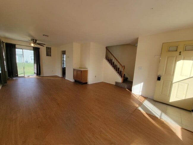 Building Photo - 1 Jodhpur Ct