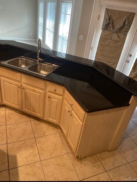 Building Photo - 17 Hitching Post Dr