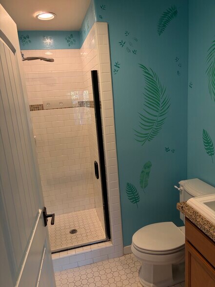 Building Photo - 345 Kellogg Way