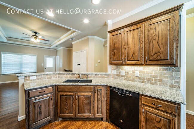 Building Photo - 454 Neals Hill Rd