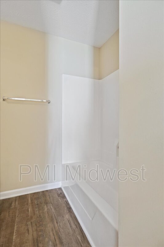 Building Photo - 1061 Wild Ivy Trail