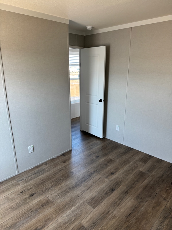 Building Photo - 250 Patriot Ln