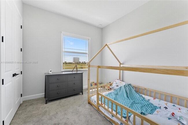 Building Photo - 14458 Spruce Pne Dr