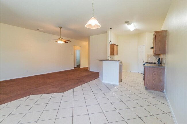 Building Photo - 17115 Sperry Landing Dr