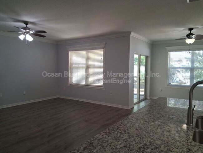 Building Photo - 4247 Bramblewood Loop
