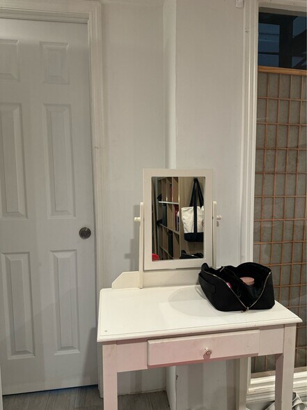 Building Photo - 184 Stuyvesant Ave