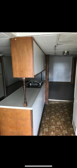 Building Photo - 308 Watson Ave