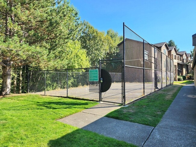 Building Photo - Condo in Brookwood Community in Bothell  Pet Friendly!