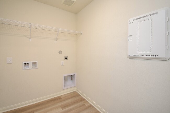 Building Photo - 405 Texas Olive Dr