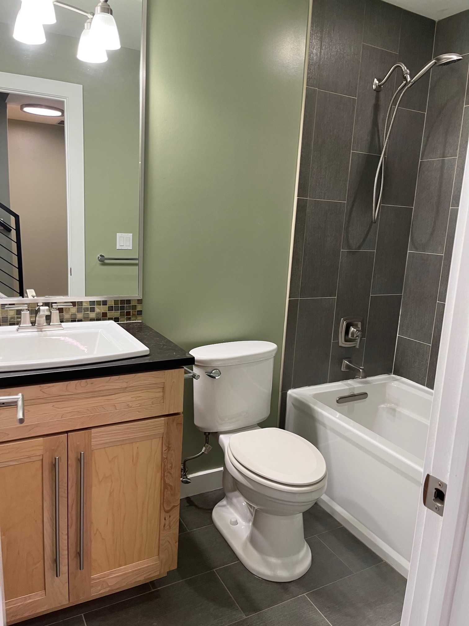 2nd Bath - 2840 W 26th Ave