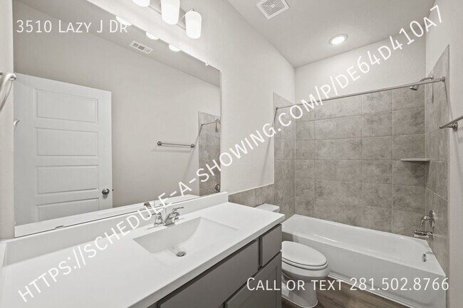 Building Photo - 3510 Jay Dr