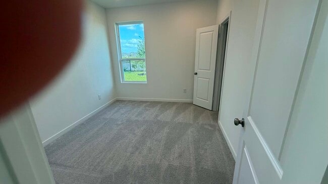 Building Photo - 27451 Sunterra Village Dr