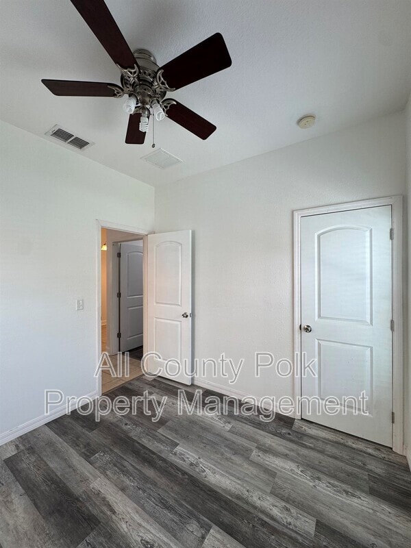 Building Photo - 4054 Winding Vine Dr