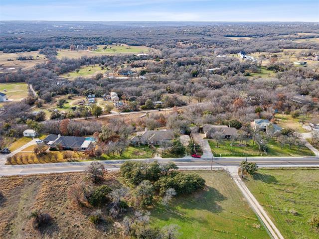 Building Photo - 6437 Silver Creek Azle Rd